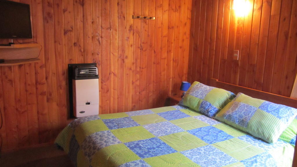Cabanas Quinolafquen Villa Pucon Room photo